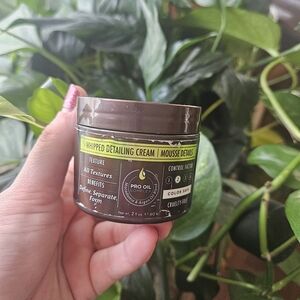 Whipped Detailing Cream - Brown